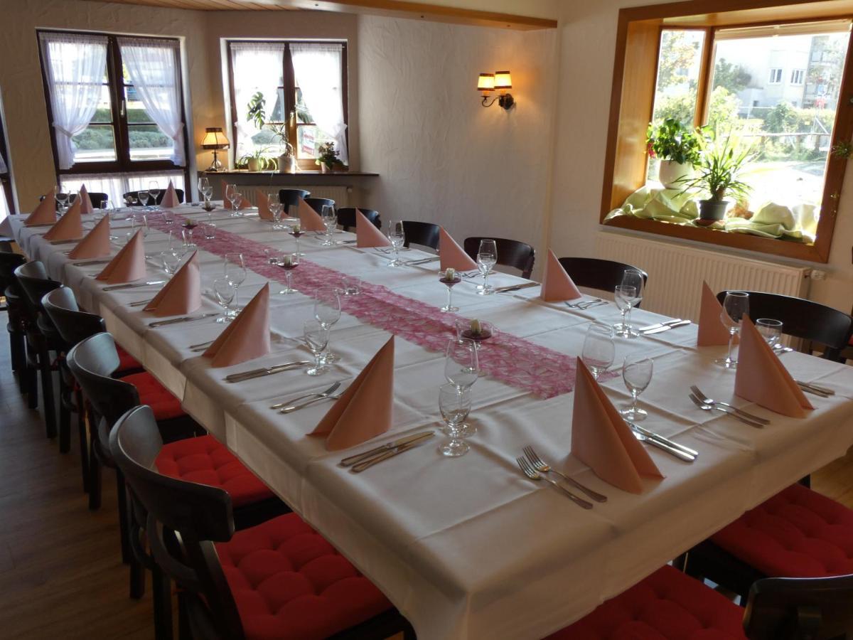 Gasthof Zum Engel Döttingen Extérieur photo