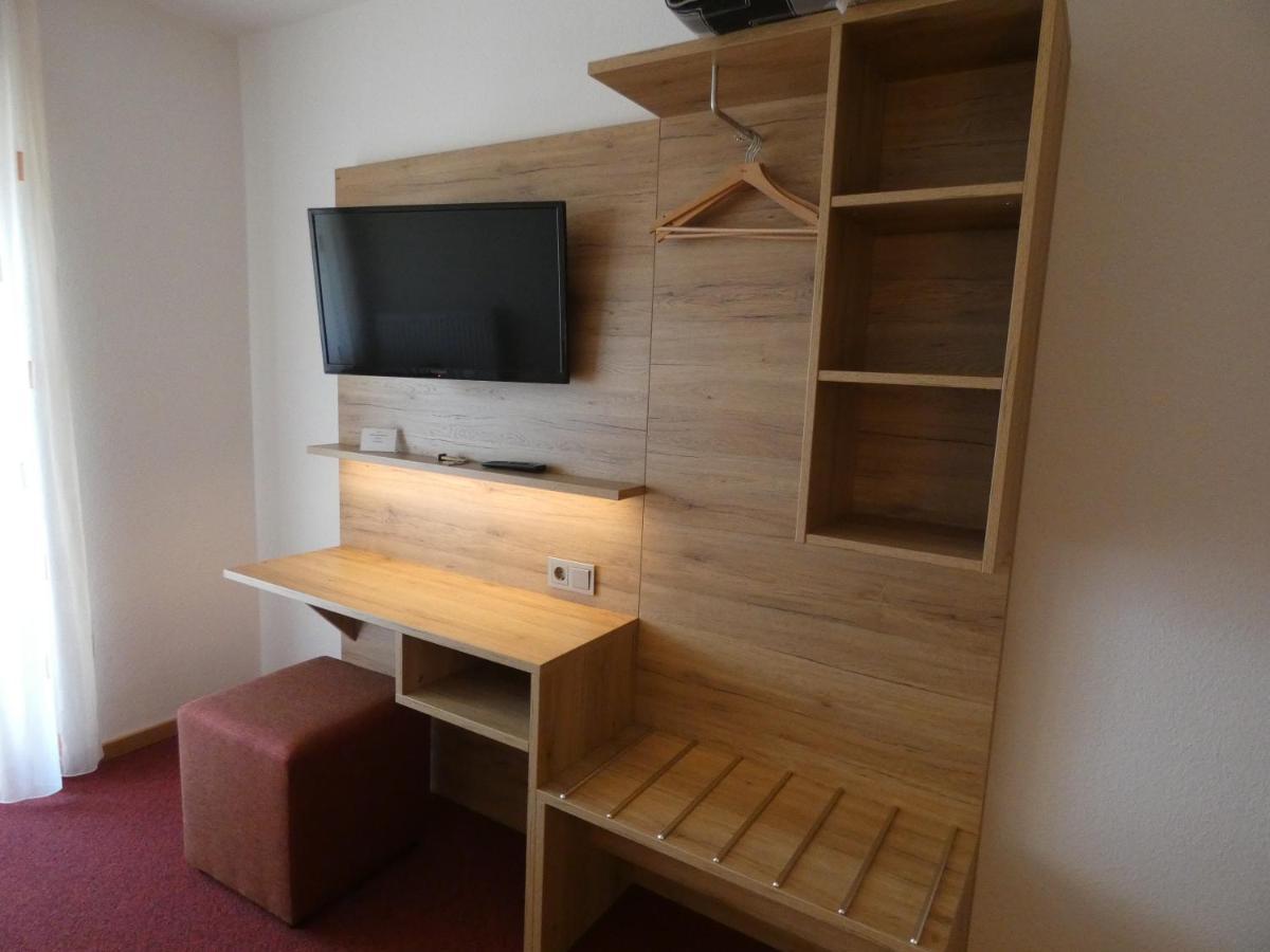 Gasthof Zum Engel Döttingen Extérieur photo